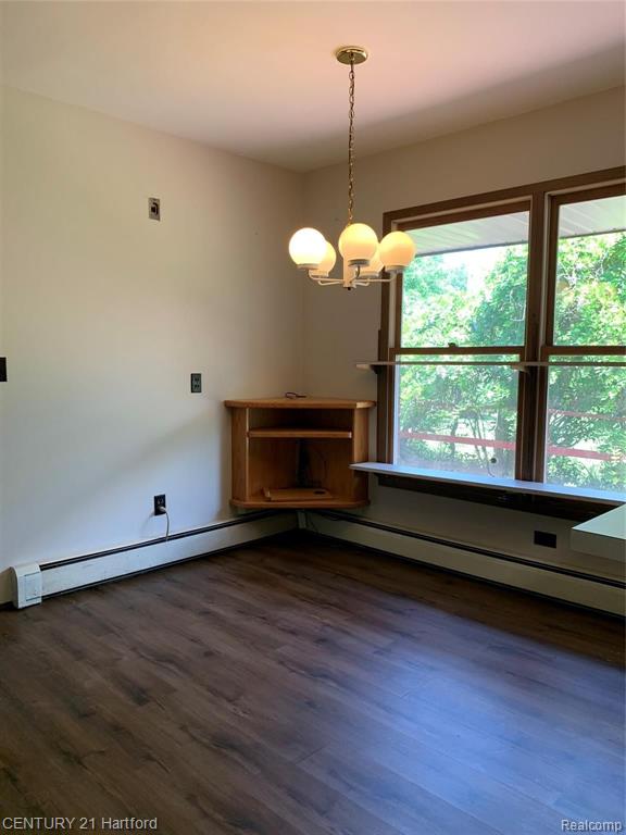 26466 Springland Street Farmington, MI 48334 - Photo 16 of 51