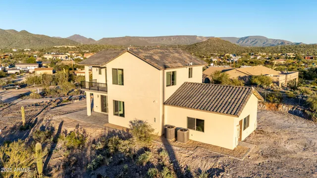 $699,990 | 2605 West Ute Court, New River, AZ 85087