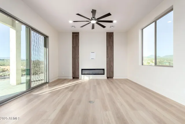 $699,990 | 2605 West Ute Court, New River, AZ 85087