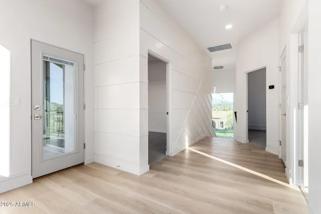 $699,990 | 2605 West Ute Court, New River, AZ 85087