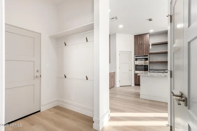 $699,990 | 2605 West Ute Court, New River, AZ 85087