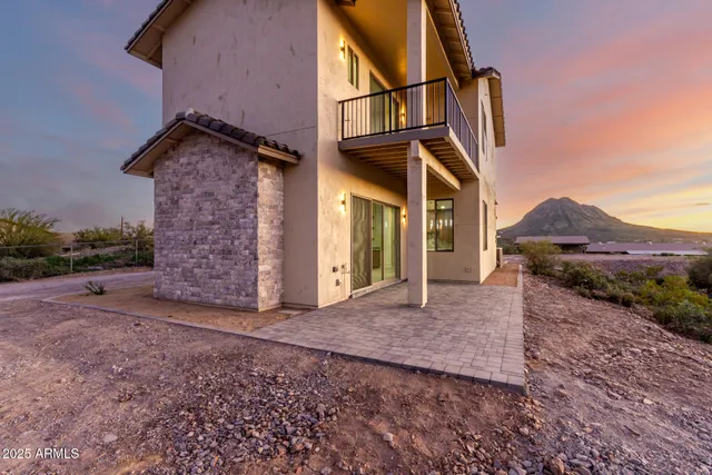 $699,990 | 2605 West Ute Court, New River, AZ 85087