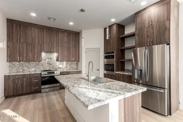 $699,990 | 2605 West Ute Court, New River, AZ 85087