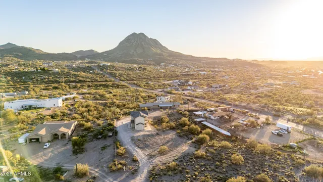 $699,990 | 2605 West Ute Court, New River, AZ 85087