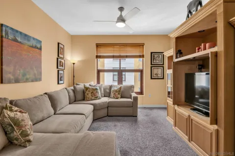 $499,000 | 1150 J Street, Unit 715, San Diego, CA 92101