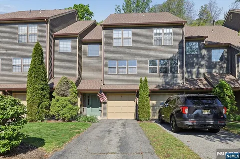 $395,000 | 38 Lexington Lane, Unit E, West Milford, NJ 07480