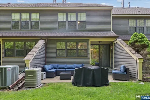 $395,000 | 38 Lexington Lane, Unit E, West Milford, NJ 07480