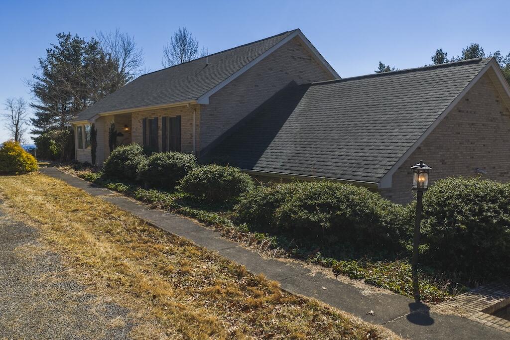 494 Soapstone Hill Road Southeast Floyd, VA 24091 - Photo 8 of 35 7