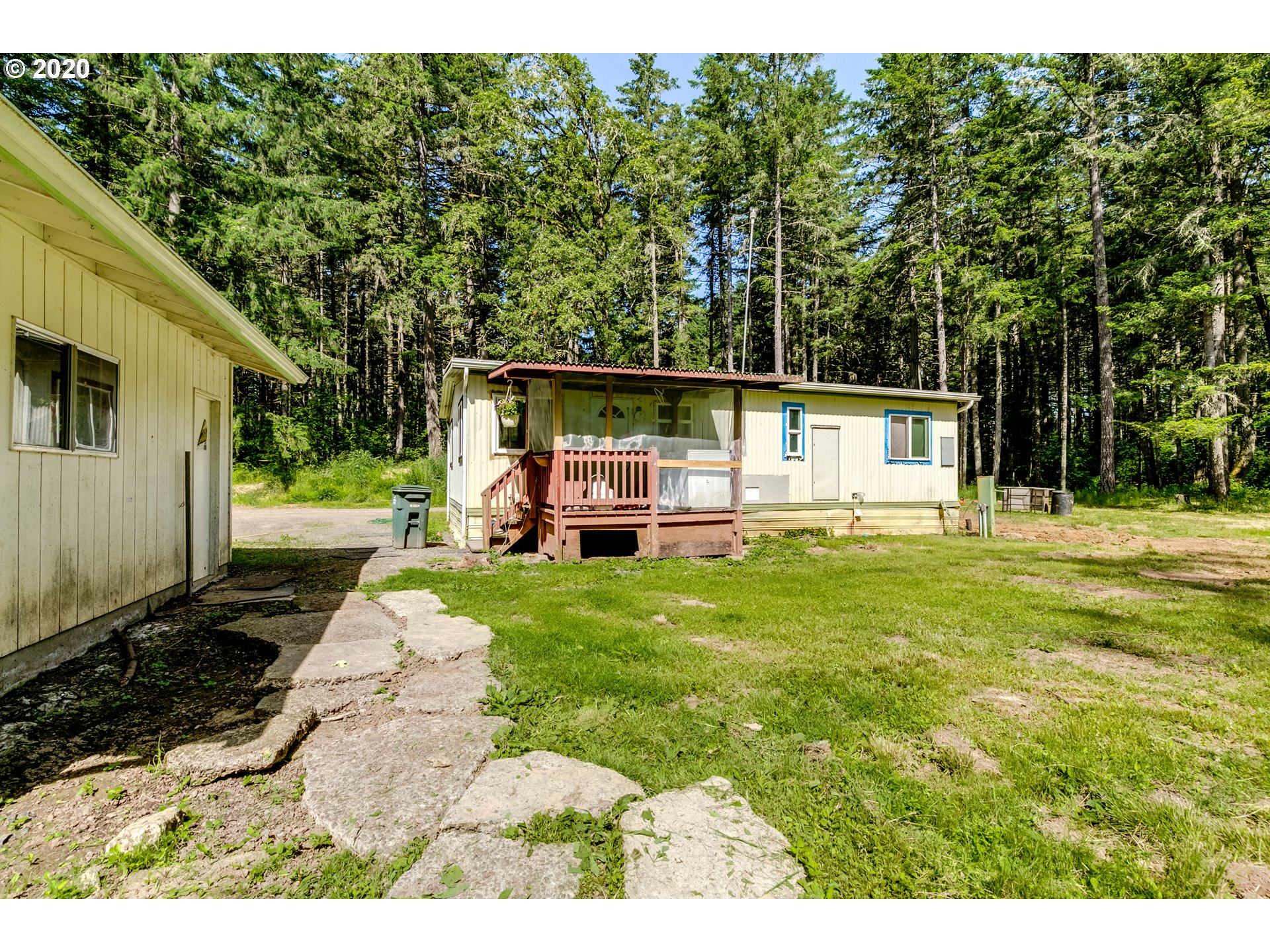 25309 Fleck Road Veneta, OR 97487 - Photo 4 of 15 Gallery Image 4