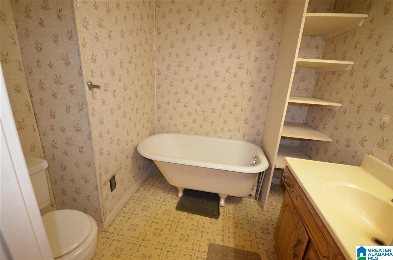 1809 3rd Street Northeast Cullman, AL 35055 - Photo 23 of 26