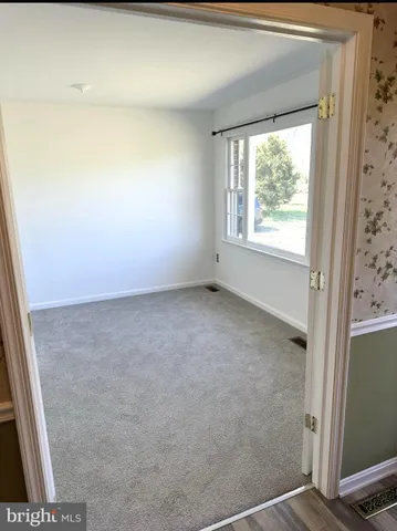 $1,600 | 215 Brooke Road, Fredericksburg, VA 22405