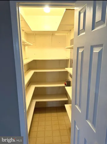 $1,600 | 215 Brooke Road, Fredericksburg, VA 22405