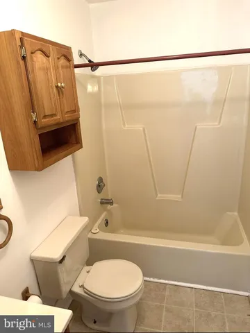 $1,600 | 215 Brooke Road, Fredericksburg, VA 22405