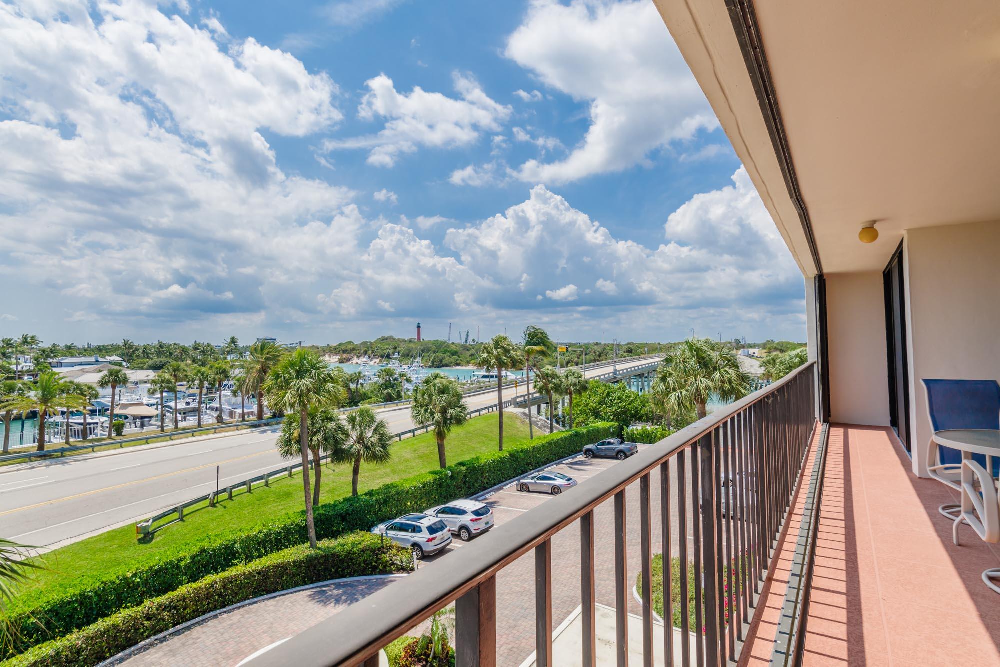 225 South Beach Road, Unit 403 Tequesta, FL 33469 - Photo 21 of 32 Balcony