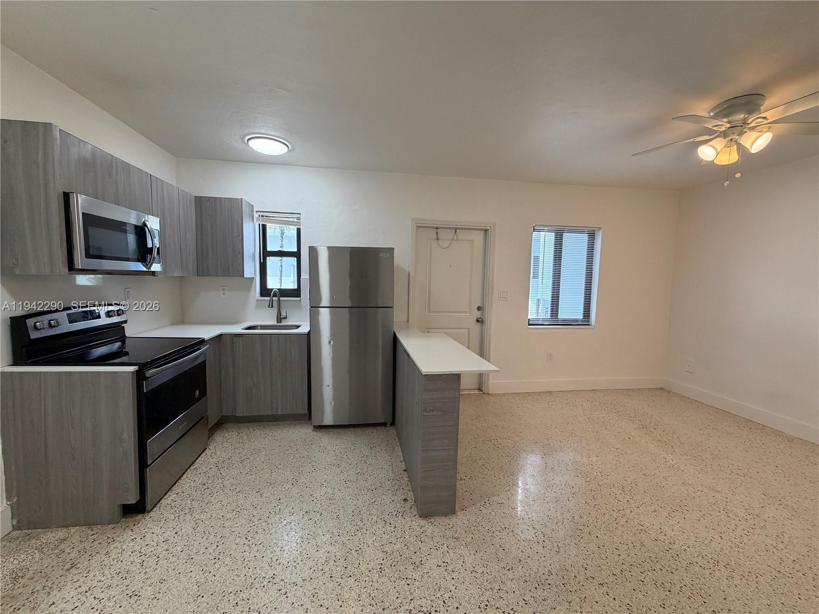 600 Southwest 10th Street, Unit 6 Miami, FL 33130 - Photo 3 of 14