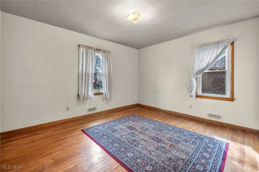 1518 Wilmar Road Cleveland, OH 44121 - Photo 20 of 34