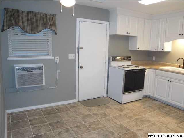 2113 4th Avenue Birmingham, AL 35210 - Photo 6 of 18