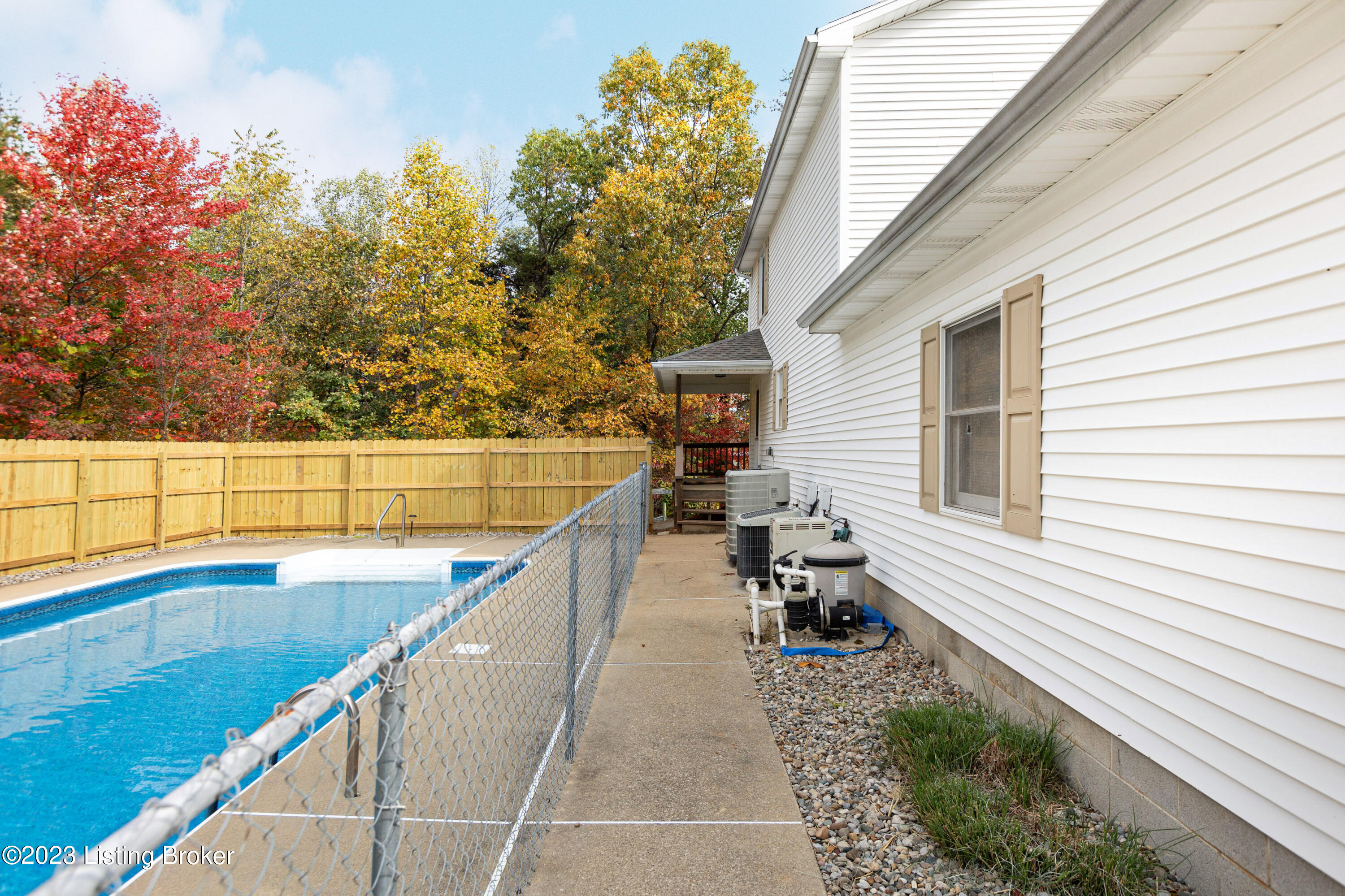2379 Wooldridge Ferry Road Elizabethtown, KY 42701 - Photo 38 of 57 043