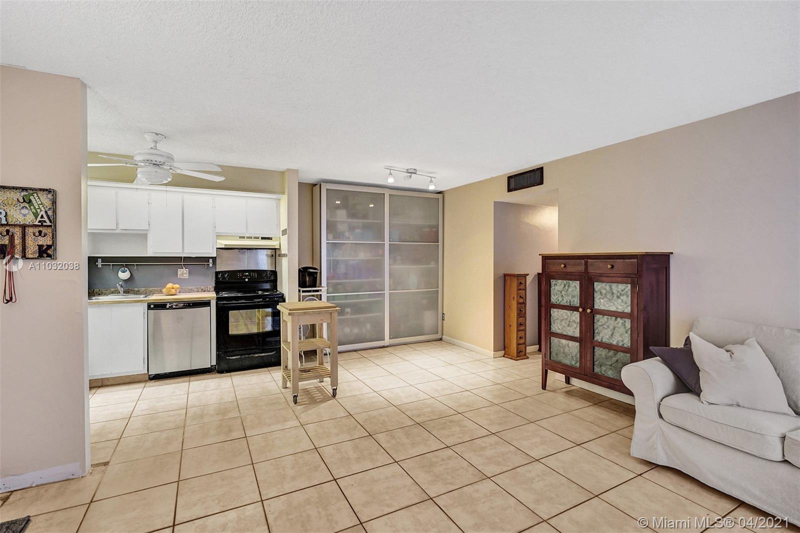 9769 West McNab Road, Unit 116 Tamarac, FL 33321 - Photo 6 of 23 Gallery Image 6