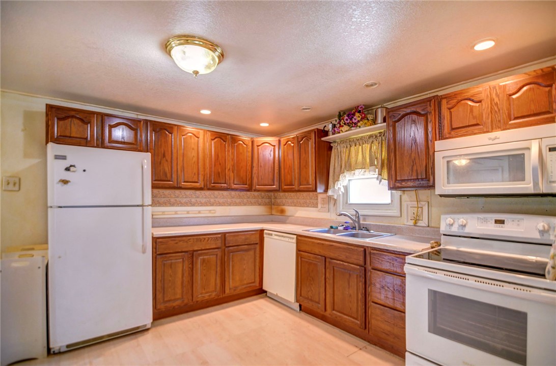 1739 North Gulick Avenue Decatur, IL 62526 - Photo 21 of 24