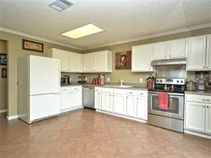 $1,995 | 2408 Glen Field Drive, Cedar Park, TX 78613