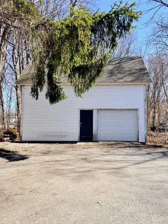 $295,000 | 124 South Branch Street, Bennington, VT 05201