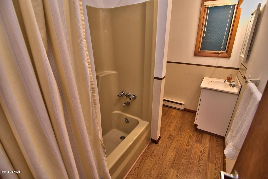 2692 Boulder Road Lake Ariel, PA 18436 - Photo 19 of 41