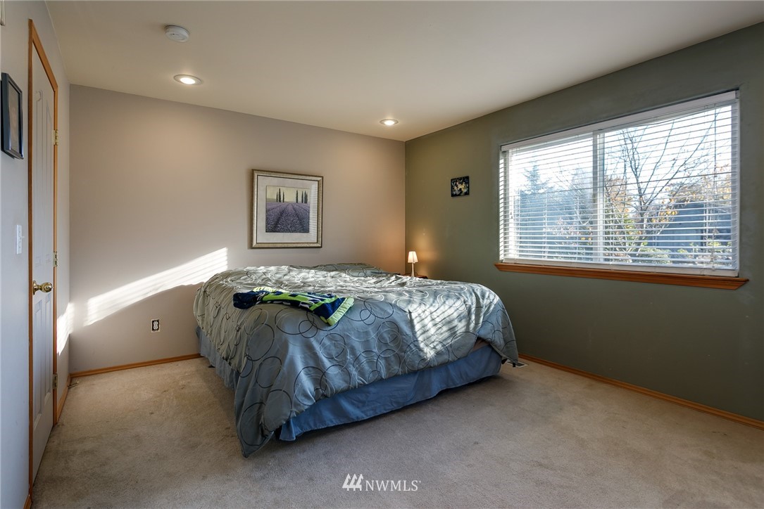 1171 West Smith Road Bellingham, WA 98226 - Photo 17 of 25 Gallery Image 17