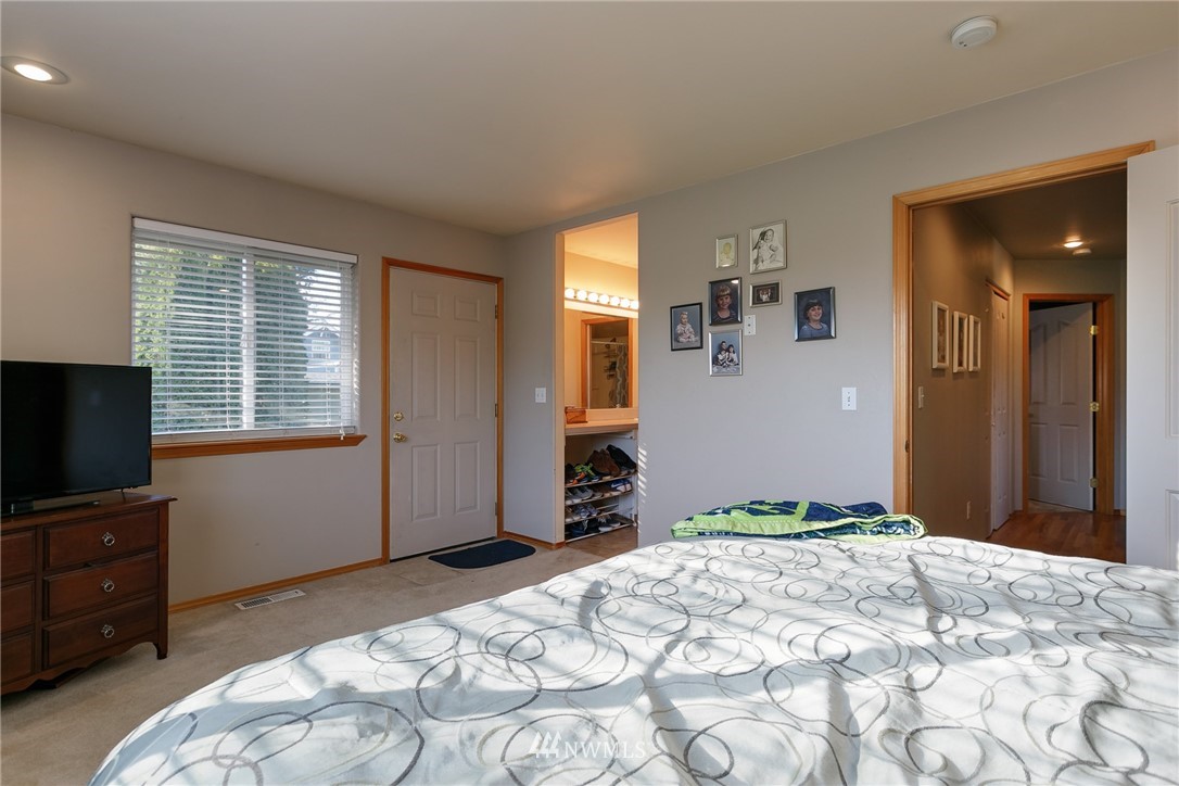1171 West Smith Road Bellingham, WA 98226 - Photo 18 of 25 Gallery Image 18
