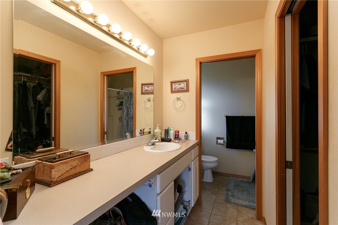 1171 West Smith Road Bellingham, WA 98226 - Photo 19 of 25 Gallery Image 19