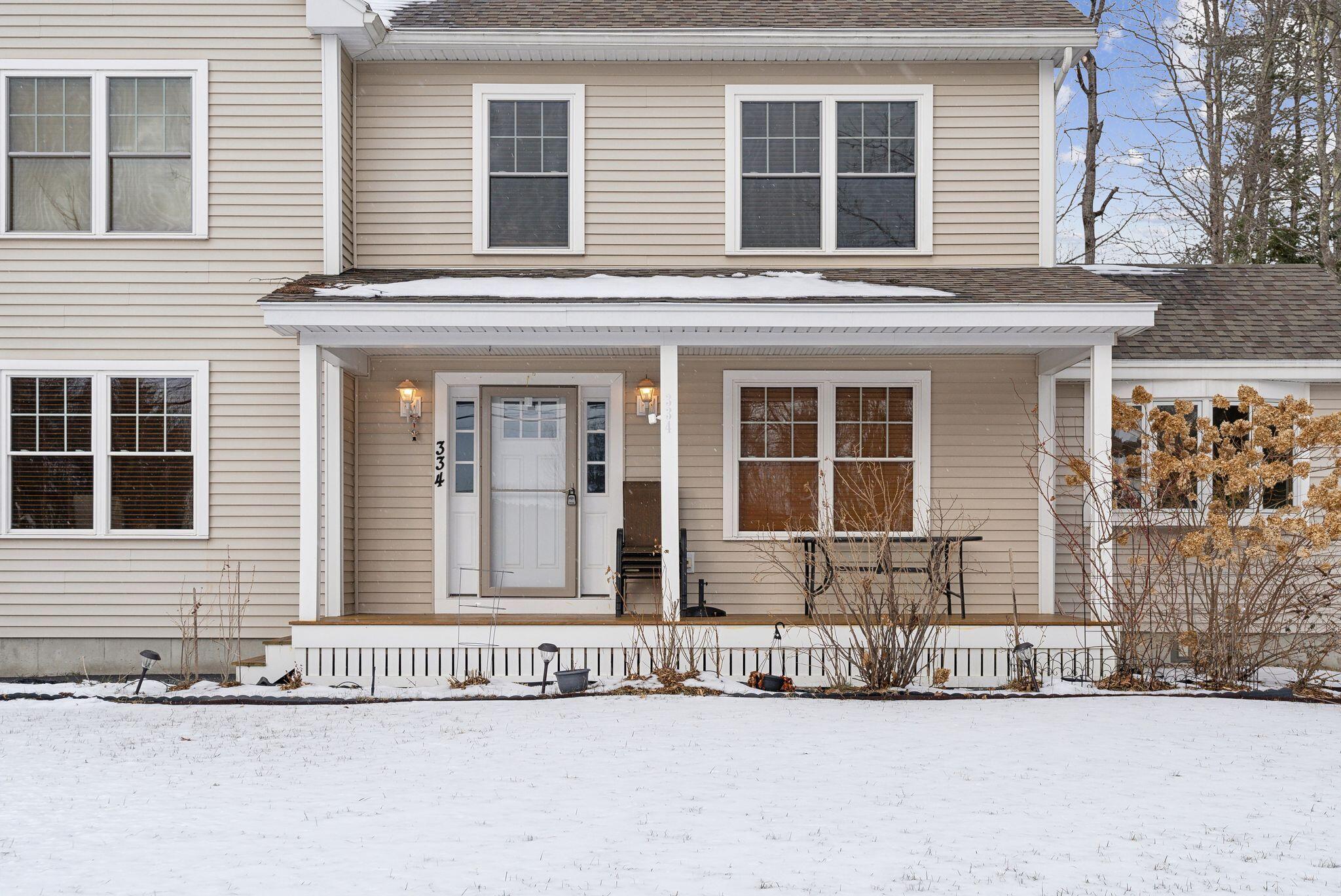 334 Middle Road Falmouth, ME 04105 - Photo 2 of 28 DSC07594