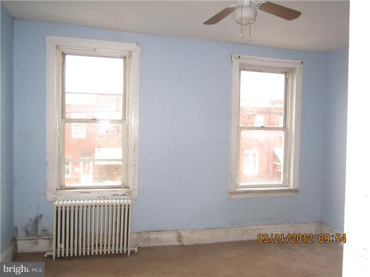 838 West Ritner Street Philadelphia, PA 19148 - Photo 6 of 7 Bedroom