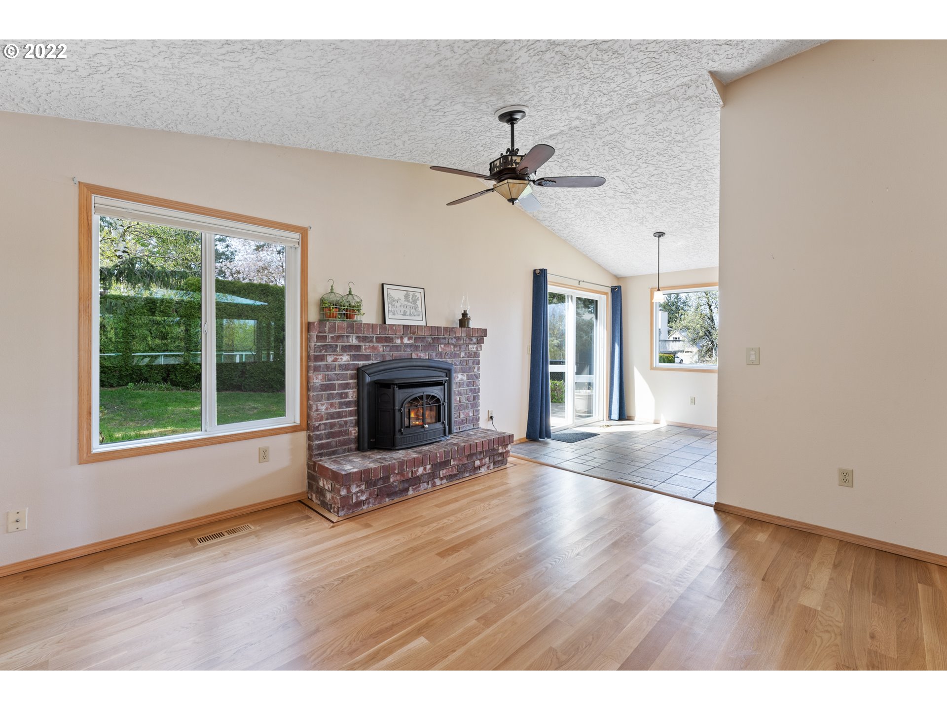 2919 Northwest Kent Street Camas, WA 98607 - Photo 8 of 32 Gallery Image 8