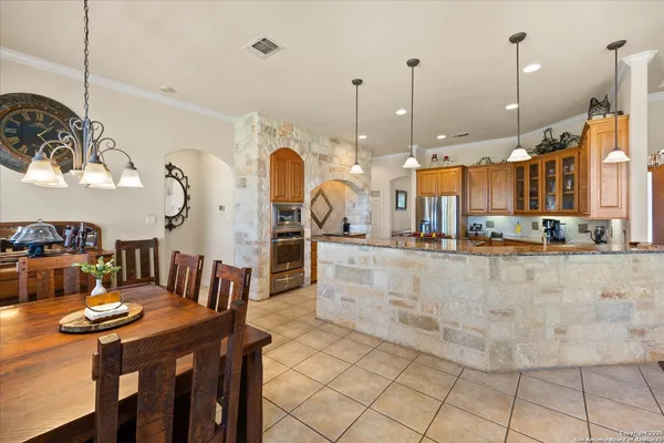 $1,295,000 | 34 Cravey Road, Boerne, TX 78006