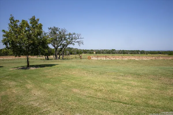 $1,295,000 | 34 Cravey Road, Boerne, TX 78006