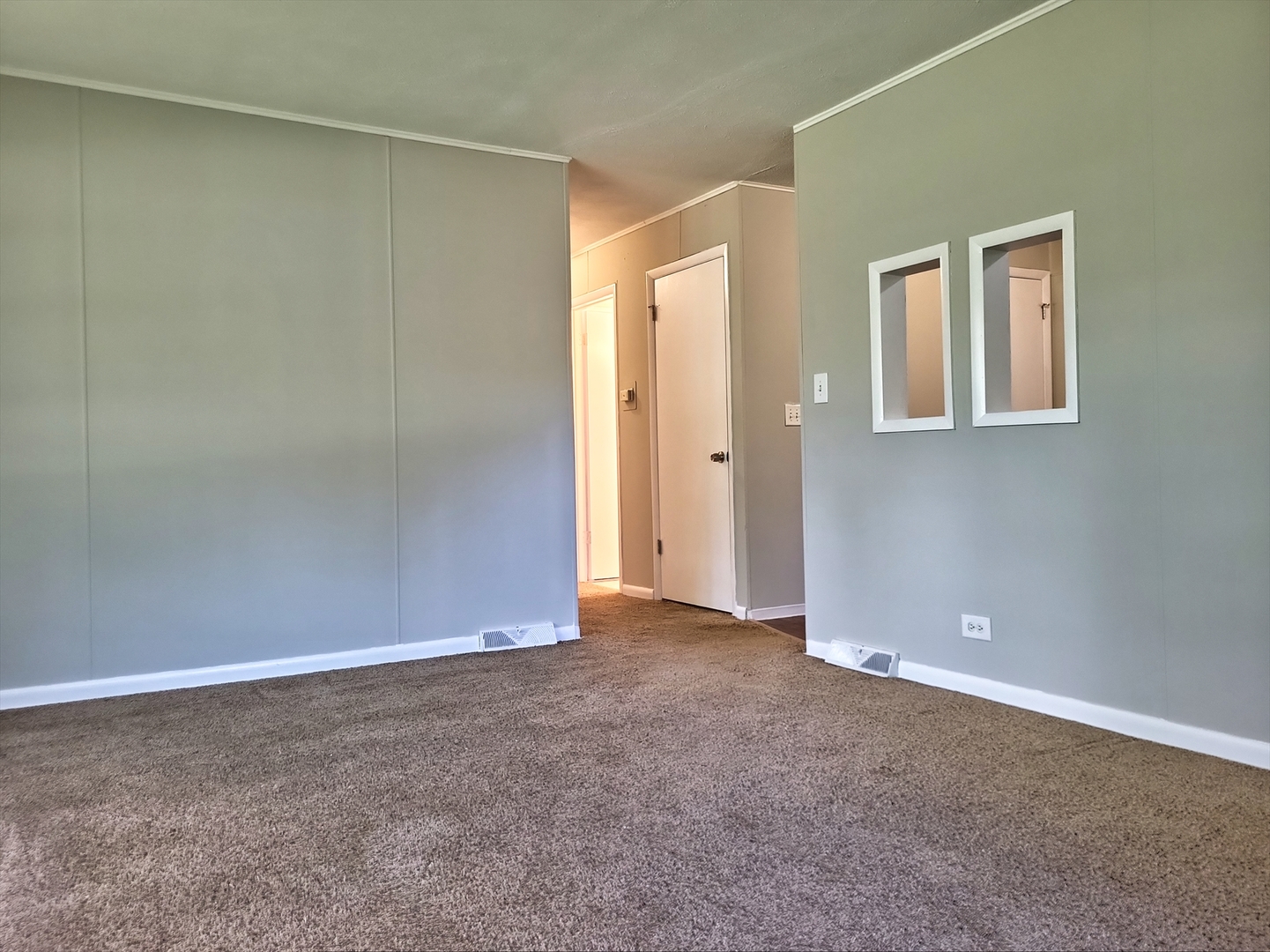 1808 13th Street Winthrop Harbor, IL 60096 - Photo 4 of 22