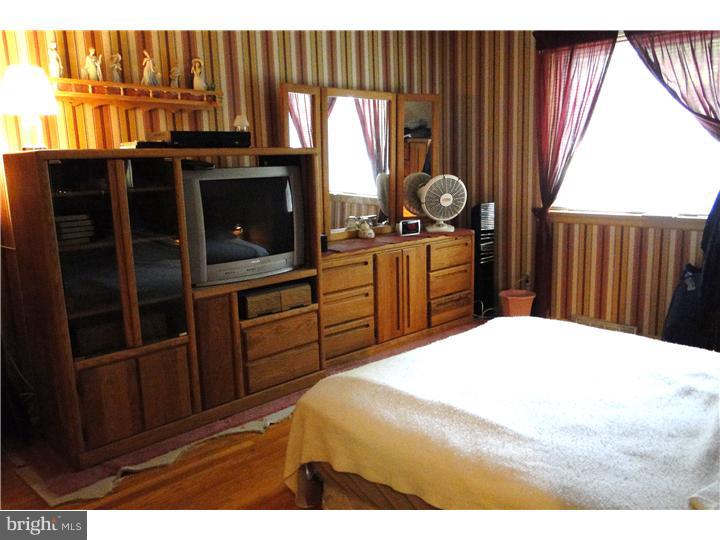 300 Crozerville Road Aston, PA 19014 - Photo 6 of 24