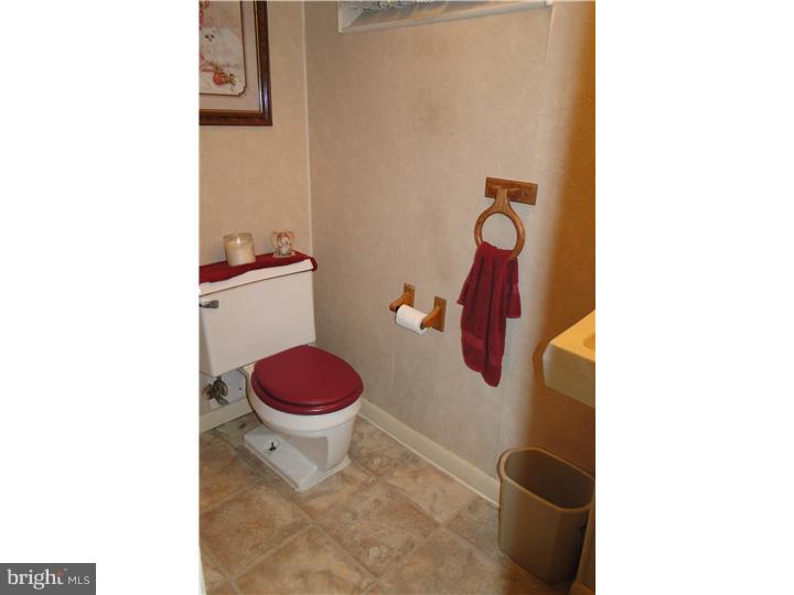 300 Crozerville Road Aston, PA 19014 - Photo 10 of 24
