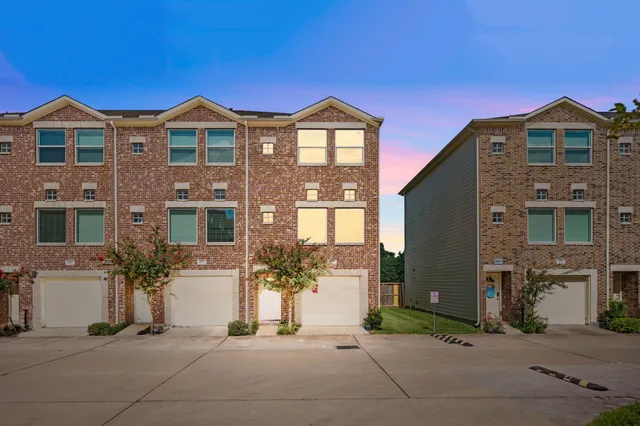 $205,000 | 8705 Bryam Street, Unit 604, Houston, TX 77061