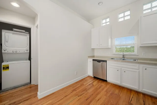 $205,000 | 8705 Bryam Street, Unit 604, Houston, TX 77061