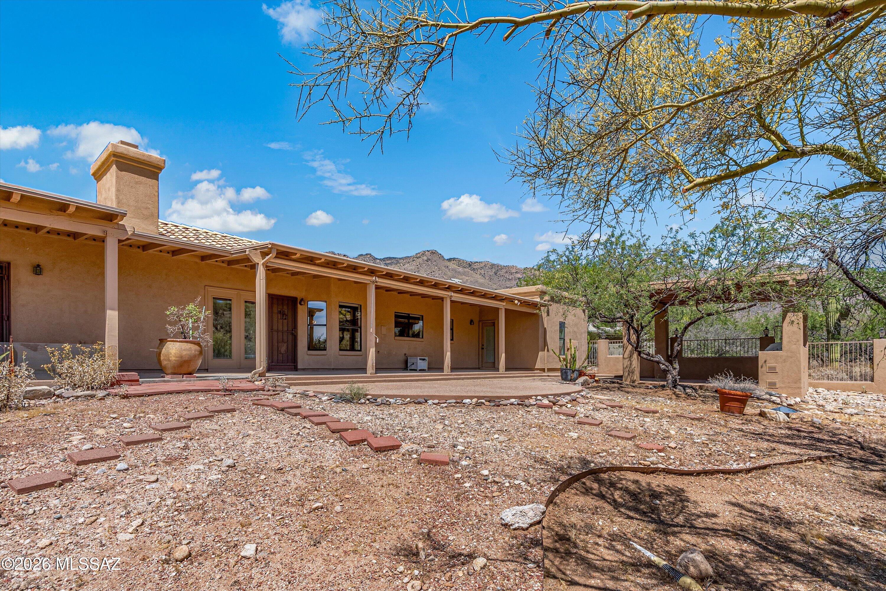 6340 North Valley View Road Tucson, AZ 85718 - Photo 37 of 44 Backyard fully fenced