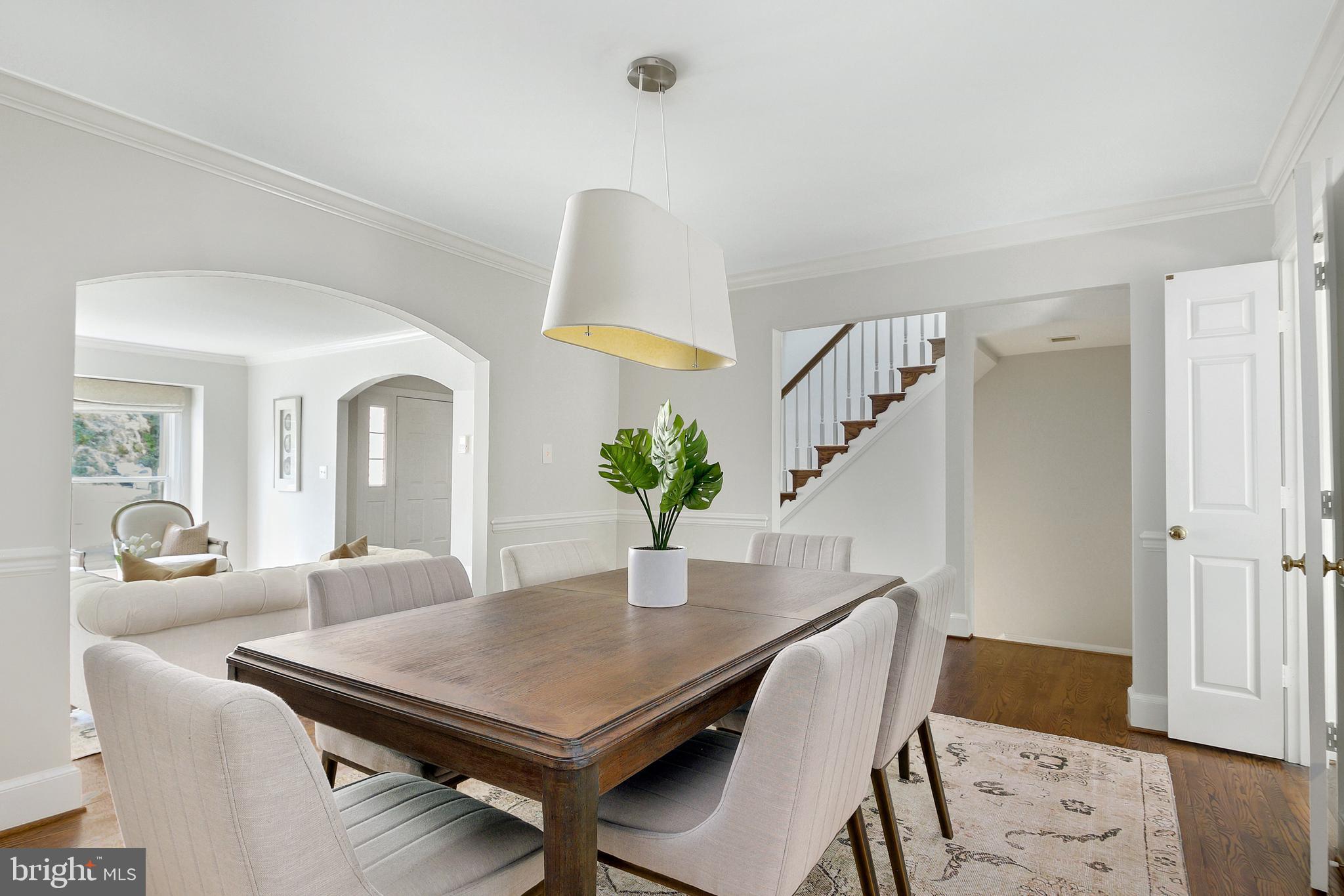 7250 Evans Mill Road McLean, VA 22101 - Photo 8 of 36 DINING ROOM