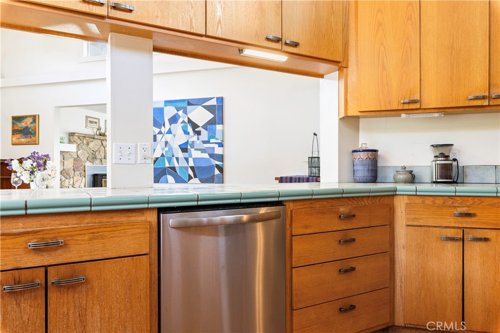 2800 Merced Street Nice, CA 95464 - Photo 13 of 49 Kitchen