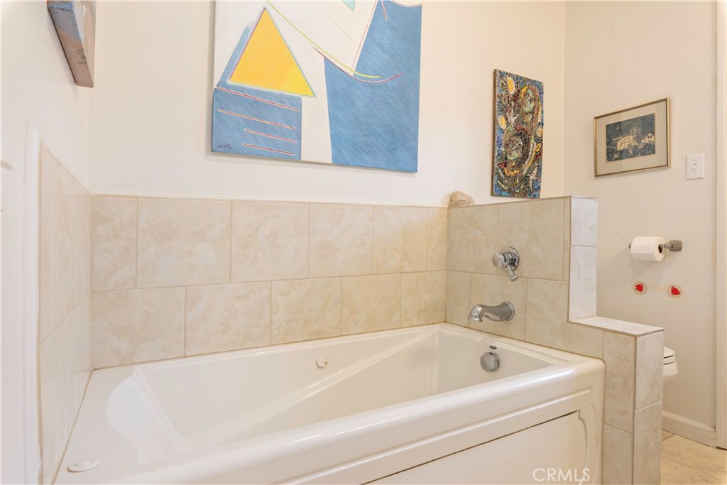 2800 Merced Street Nice, CA 95464 - Photo 29 of 49 Bath 1