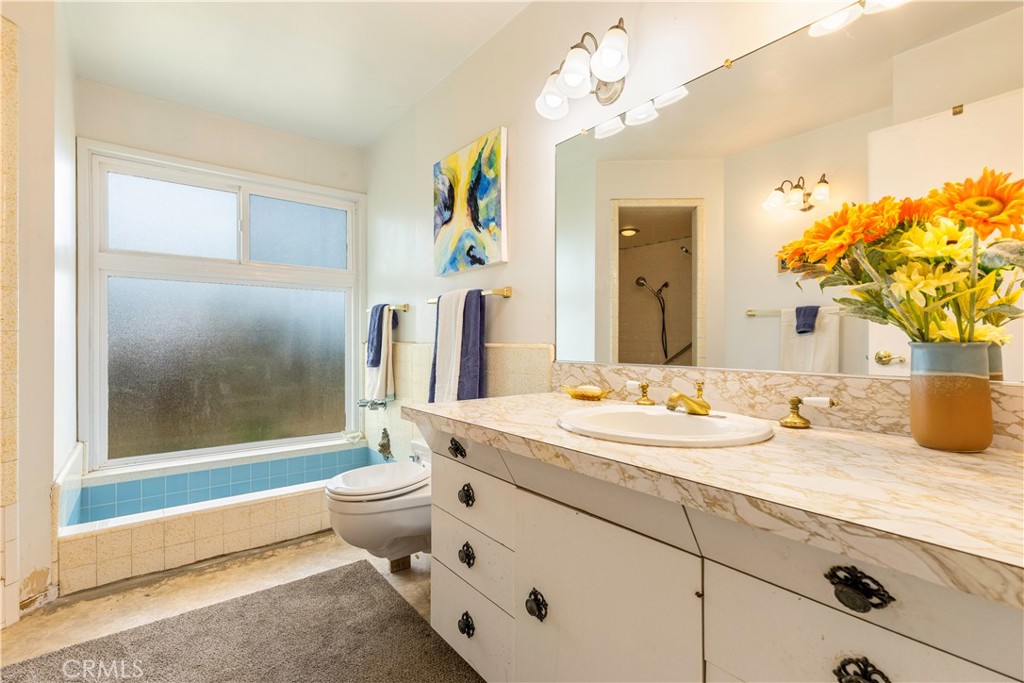 2800 Merced Street Nice, CA 95464 - Photo 33 of 49 Bathroom 2 with saparate tub