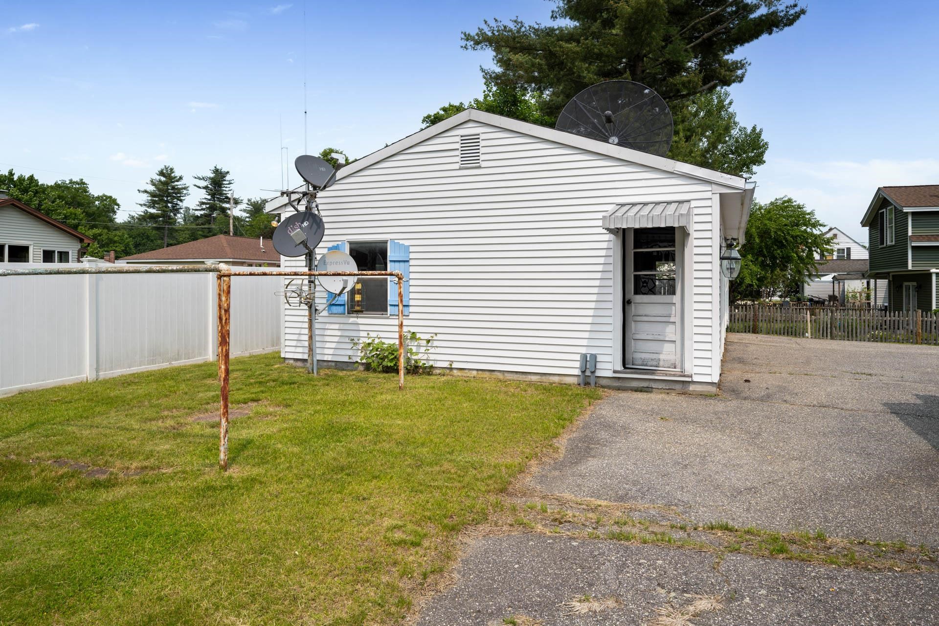 16 Roby Road Nashua, NH 03064 - Photo 44 of 49