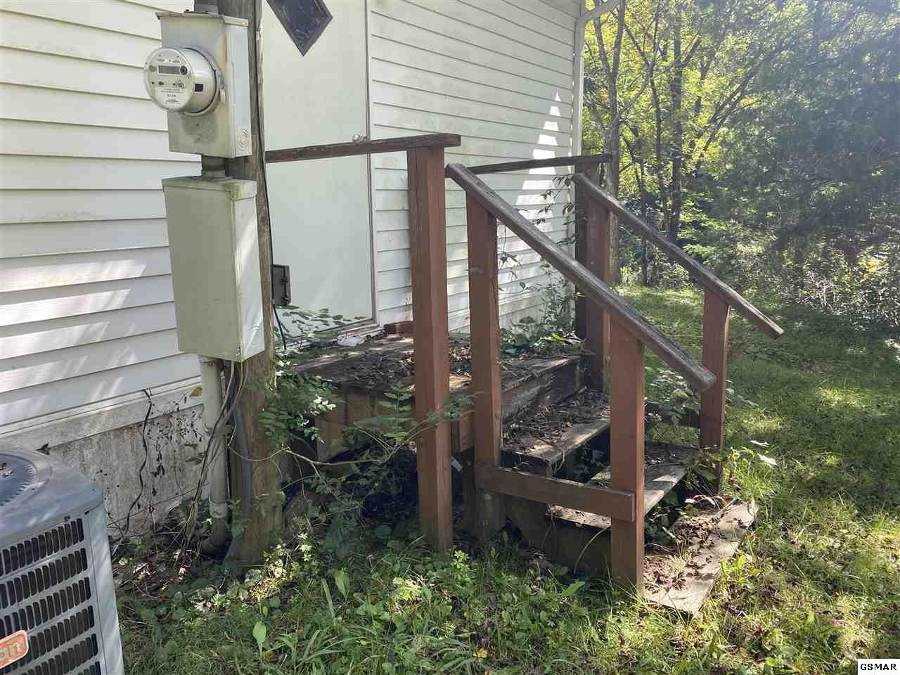 909 Stinnett Ridge Road Cosby, TN 37722 - Photo 6 of 35
