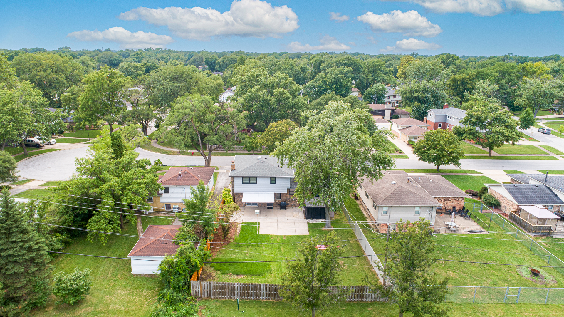 1331 Heather Road Homewood, IL 60430 - Photo 25 of 32 Gallery Image 25