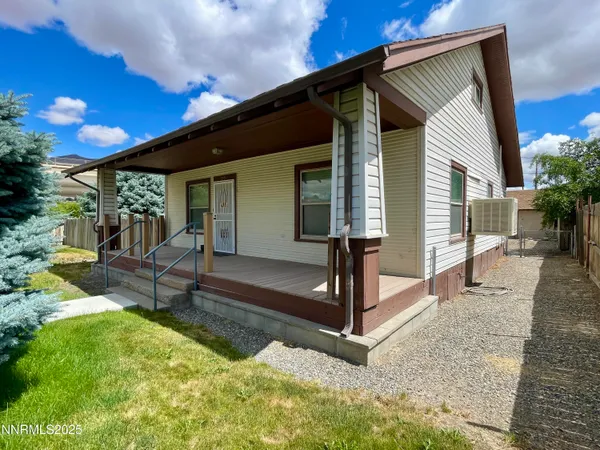 $255,000 | 77 Lay Street, Winnemucca, NV 89445