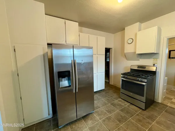 $255,000 | 77 Lay Street, Winnemucca, NV 89445